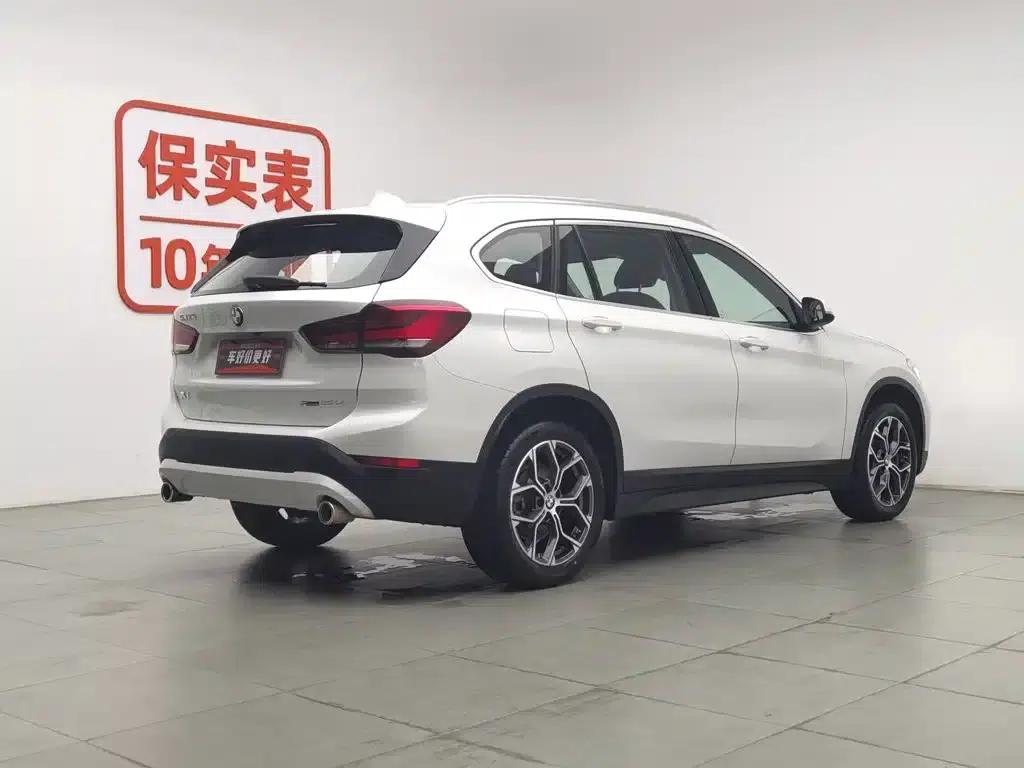 BMW X1 2022 sDrive25Li Leading Edition — миниатюра 2