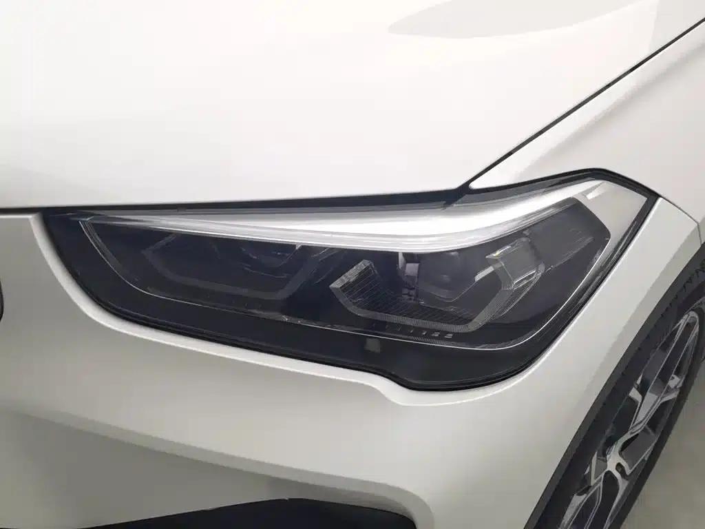 BMW X1 2022 sDrive25Li Leading Edition — миниатюра 7