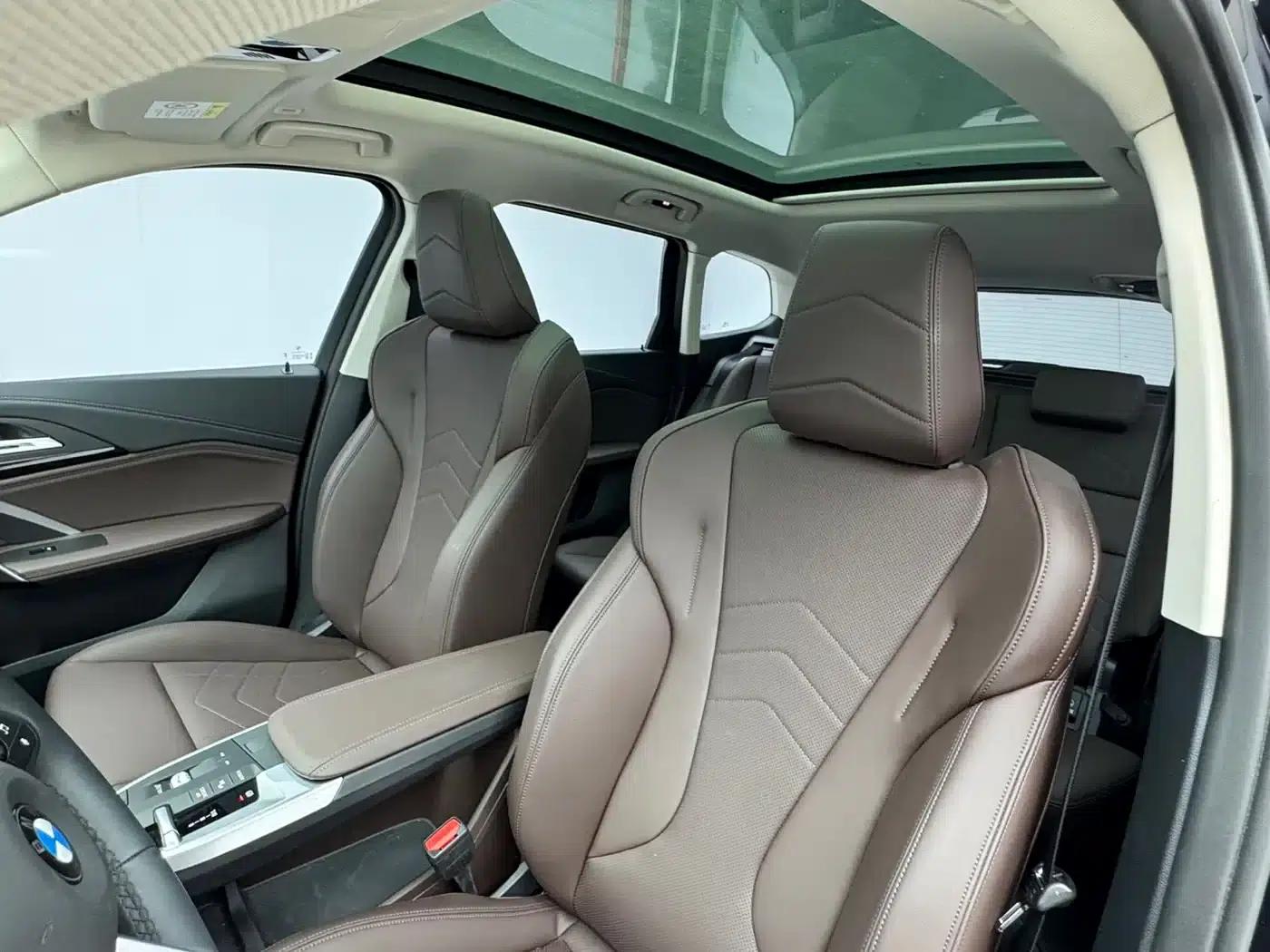 2023 BMW X1 sDrive20Li X Design Package — миниатюра 11