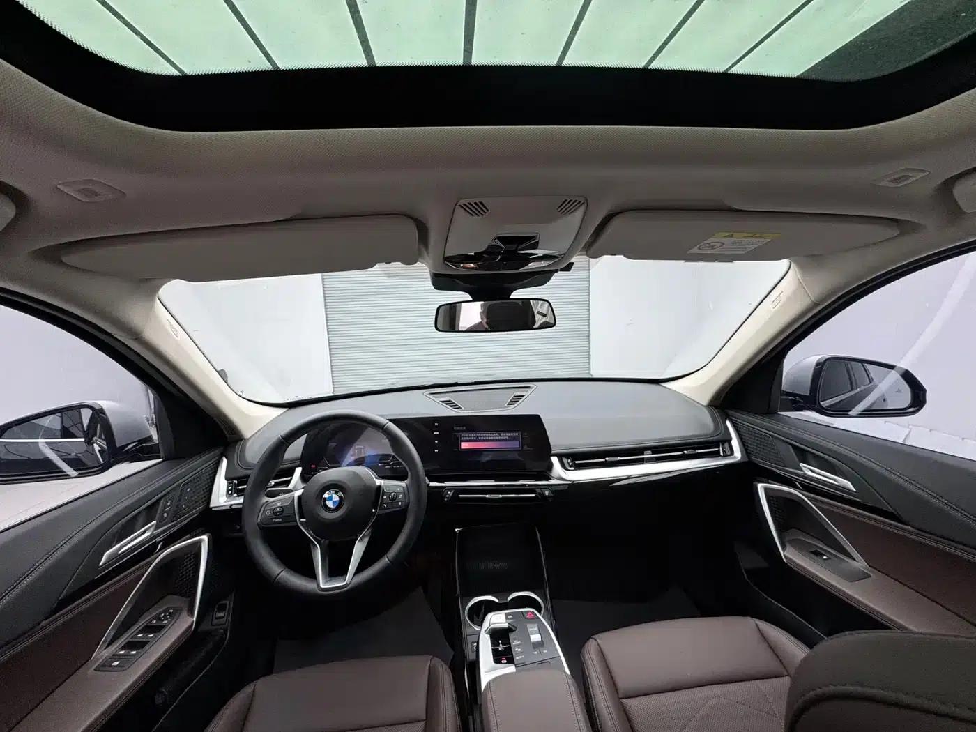 2023 BMW X1 sDrive20Li X Design Package — миниатюра 13