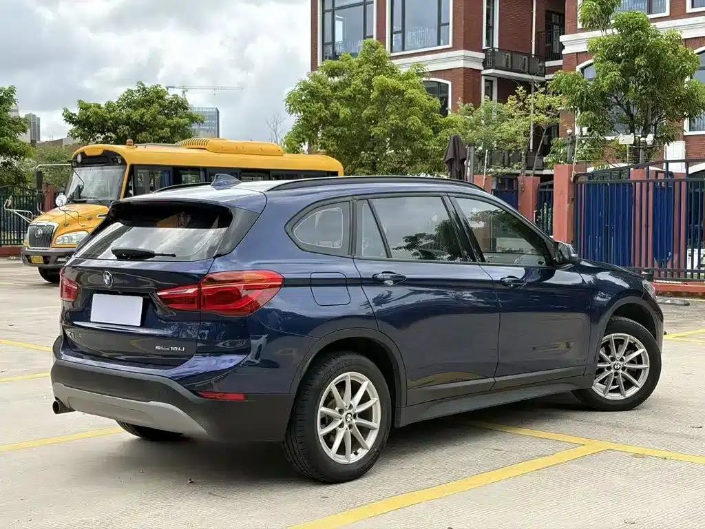 BMW X1 2019 sDrive18Li Fashion Edition — миниатюра 7