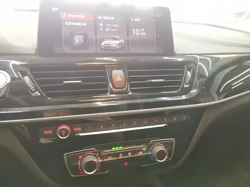 2021 BMW 1 Series 120i M Sport Shadow Edition — миниатюра 13