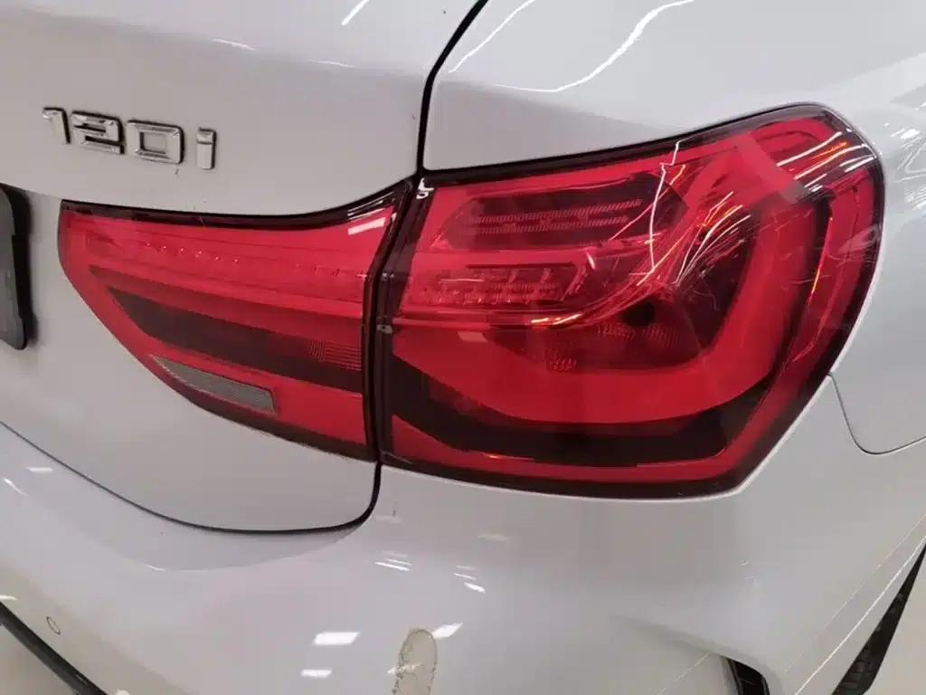 2021 BMW 1 Series 120i M Sport Shadow Edition — миниатюра 8