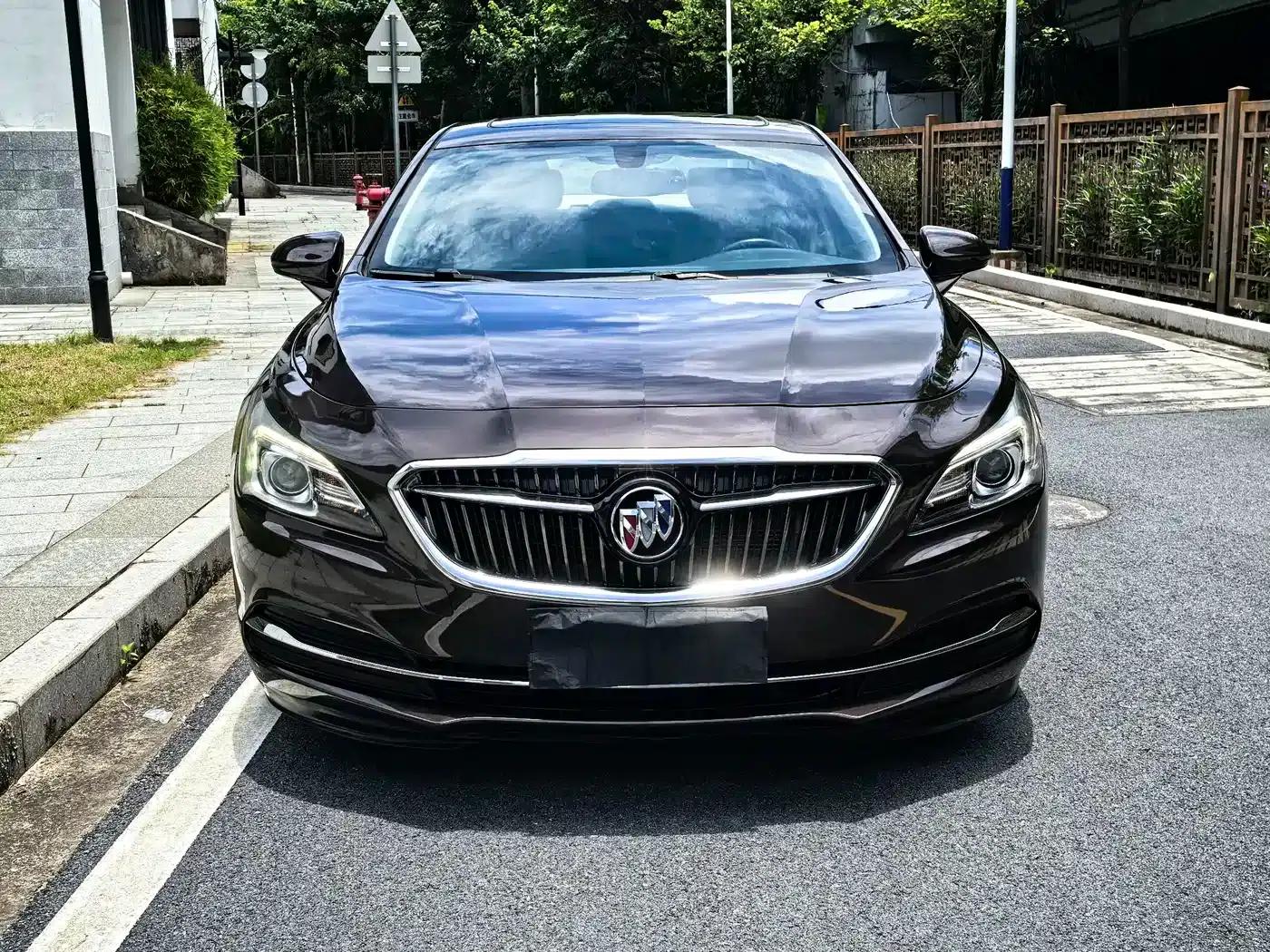 Buick LaCrosse 2016 Facelift 20T Leading Edition — миниатюра 2