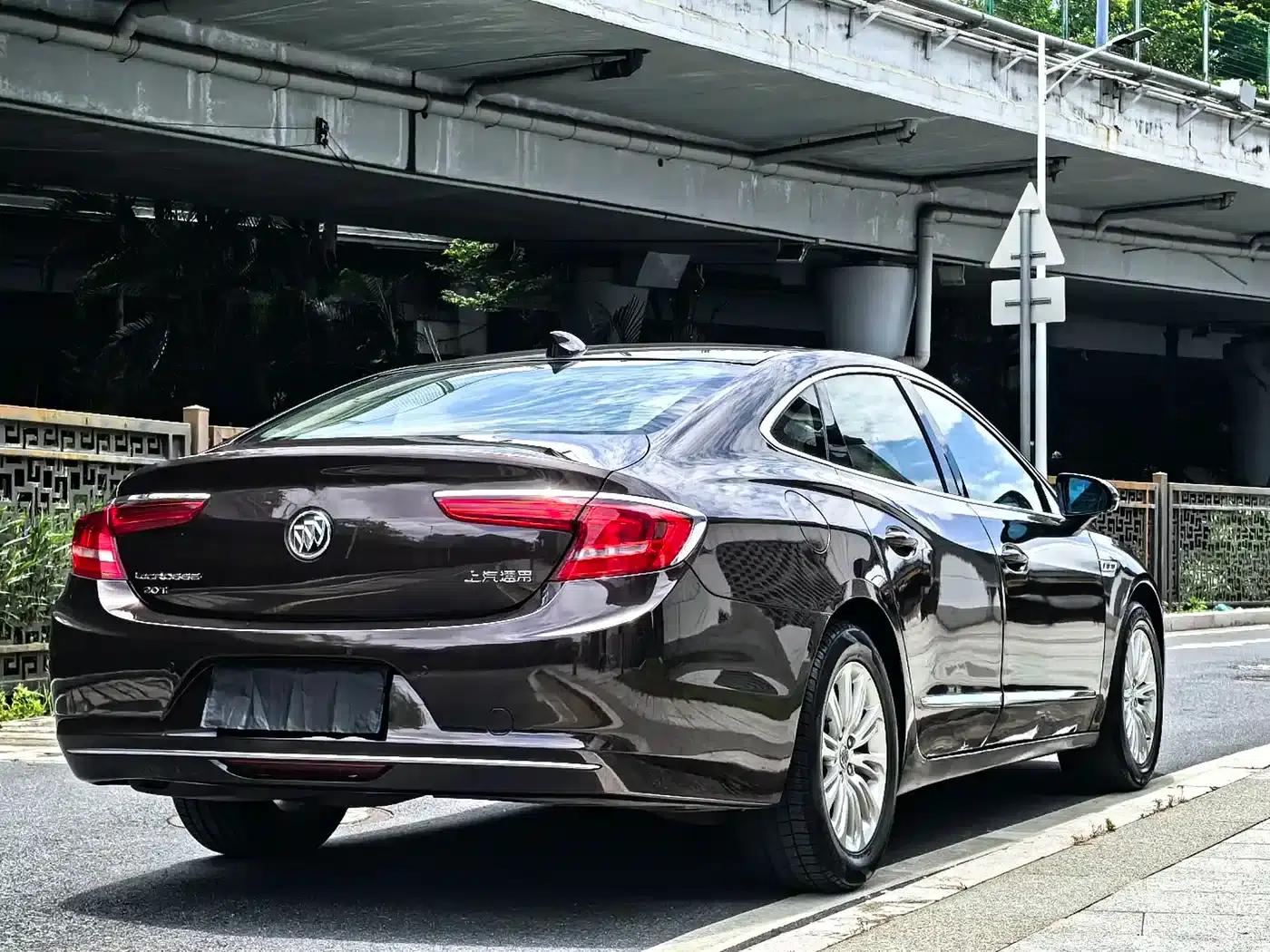 Buick LaCrosse 2016 Facelift 20T Leading Edition — миниатюра 15