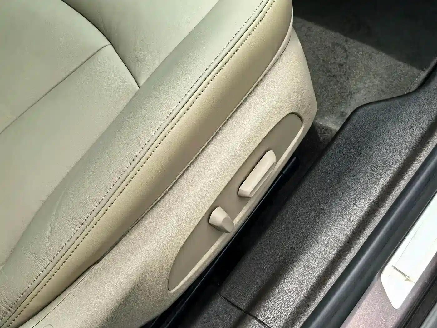 Buick LaCrosse 2016 Facelift 20T Leading Edition — миниатюра 33