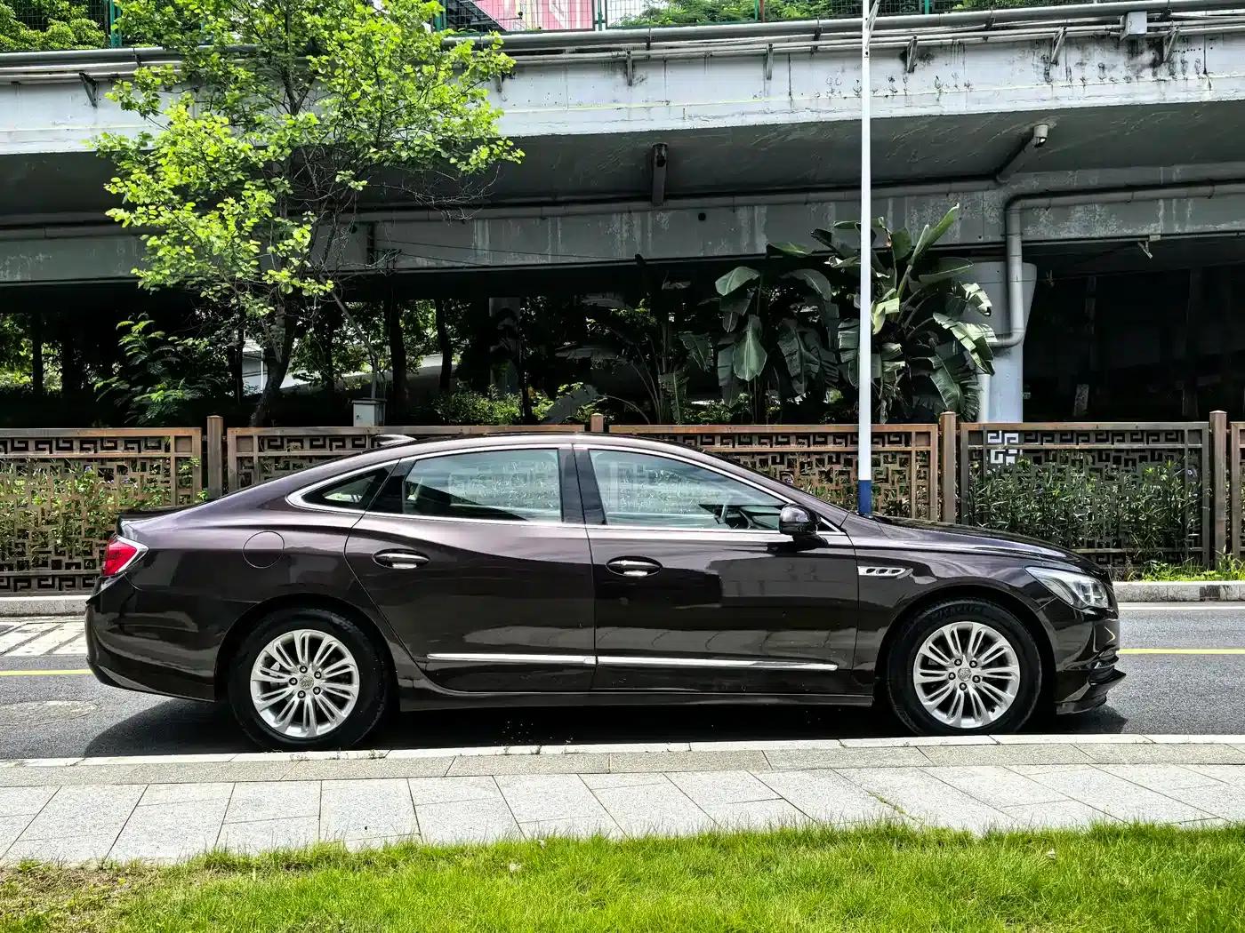 Buick LaCrosse 2016 Facelift 20T Leading Edition — миниатюра 9