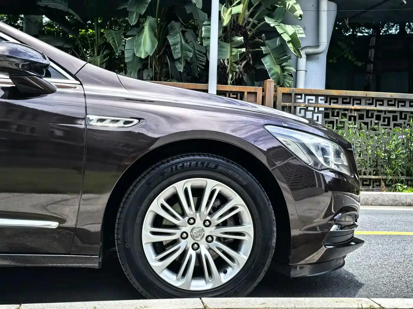 Buick LaCrosse 2016 Facelift 20T Leading Edition — миниатюра 10