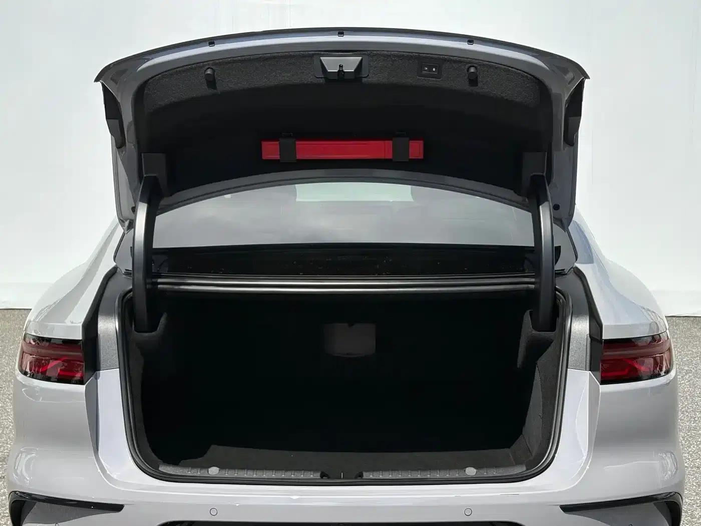 Han 2025 DM-i 125KM LiDAR Intelligent Driving Model — миниатюра 23