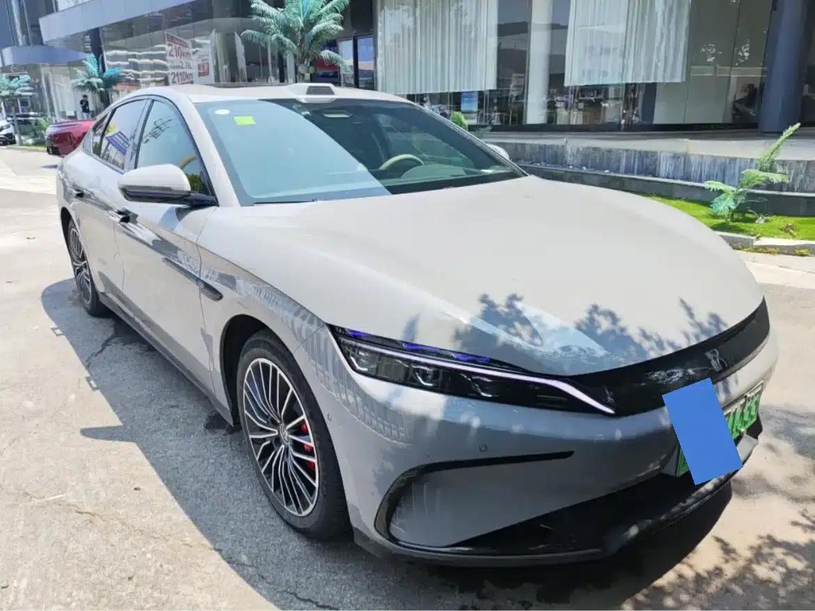 Han 2025 EV Smart Driving Edition Flagship Model with 701KM LiDAR — миниатюра 2