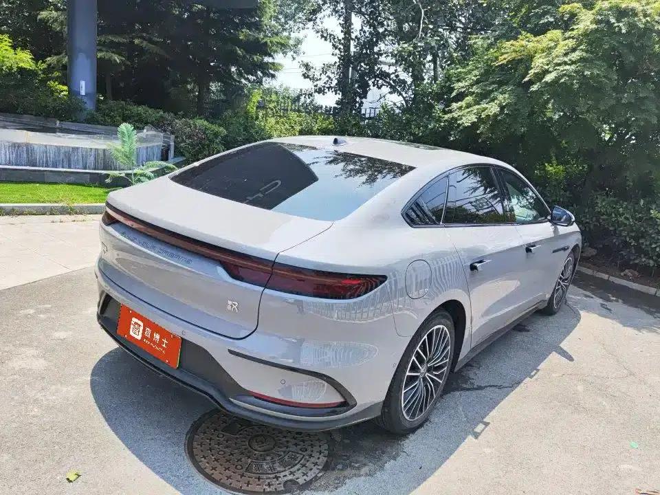 Han 2025 EV Smart Driving Edition Flagship Model with 701KM LiDAR — миниатюра 4