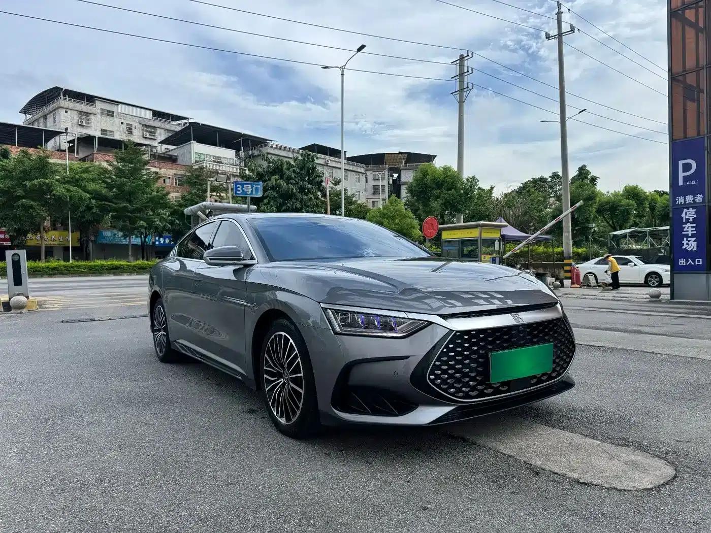 Han 2022 DM-i 121KM Premium Edition — миниатюра 3