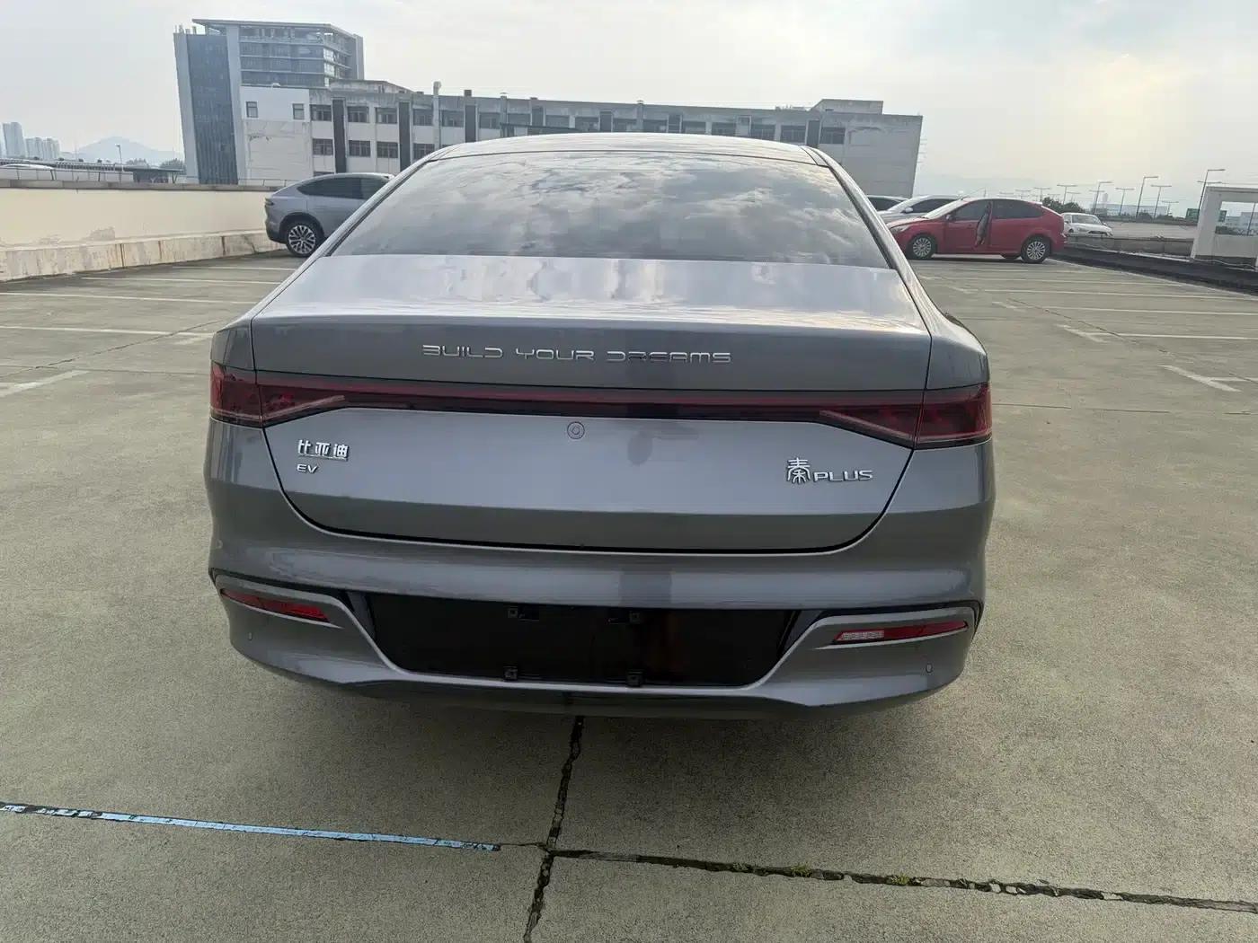 Qin PLUS 2023 Champion Edition EV 420KM Superior Model — миниатюра 6