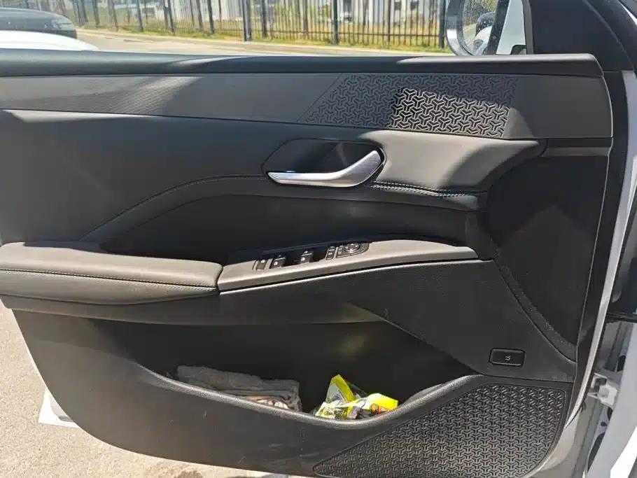 Qin PLUS 2025 DM-i Intelligent Driving Edition 55KM Leading Model — миниатюра 7