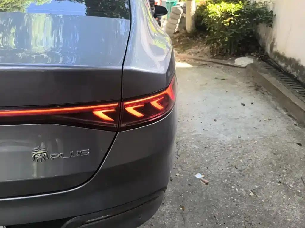 Qin PLUS 2024 Glory Edition DM-i 55KM Leading Model — миниатюра 8