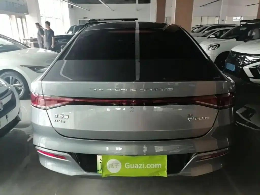 Qin PLUS 2024 Glory Edition DM-i 55KM Leading Model — миниатюра 6