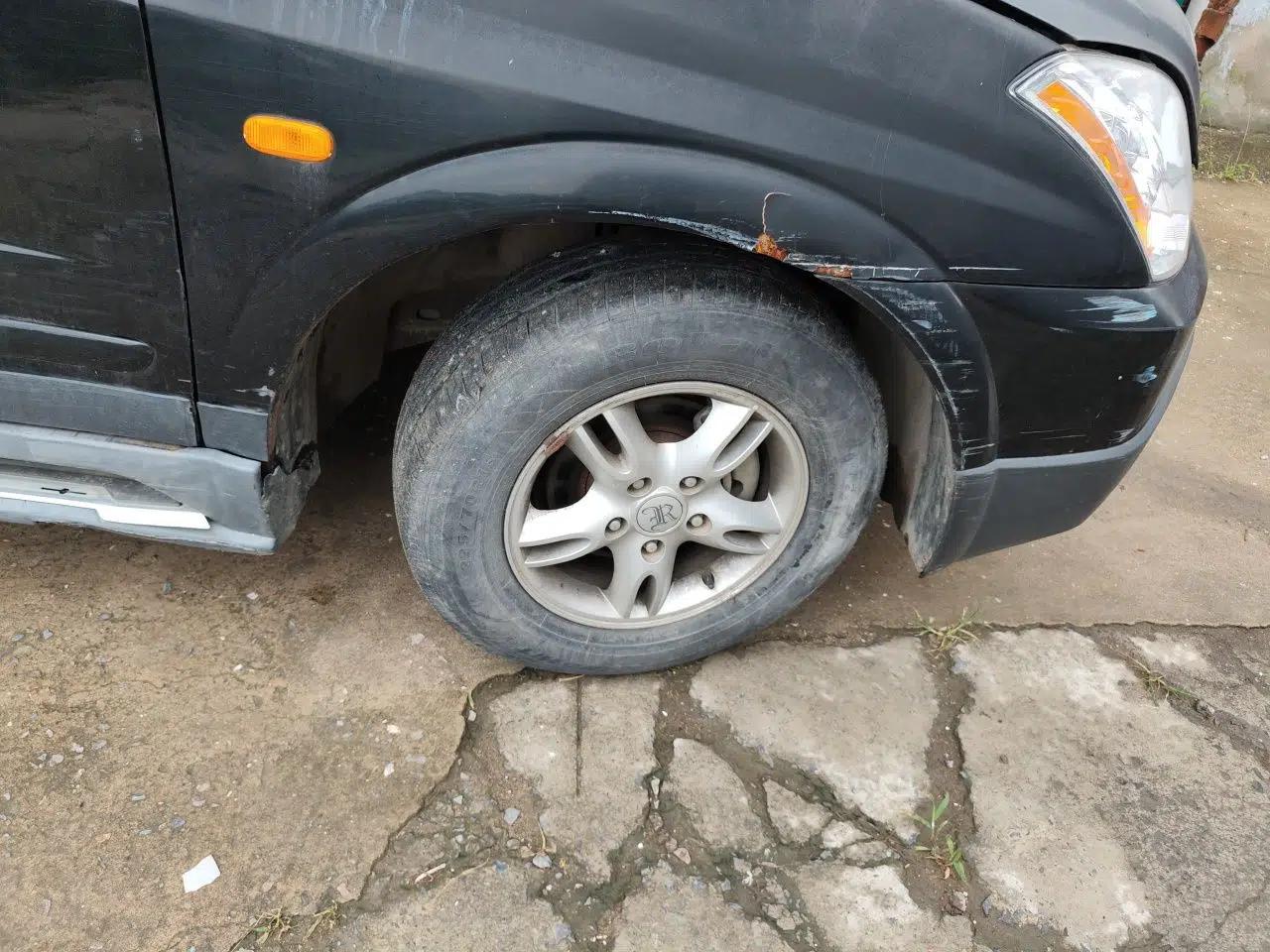 Roewe W5 2013 1.8T 2WD Automatic Xingyu Edition — миниатюра 8