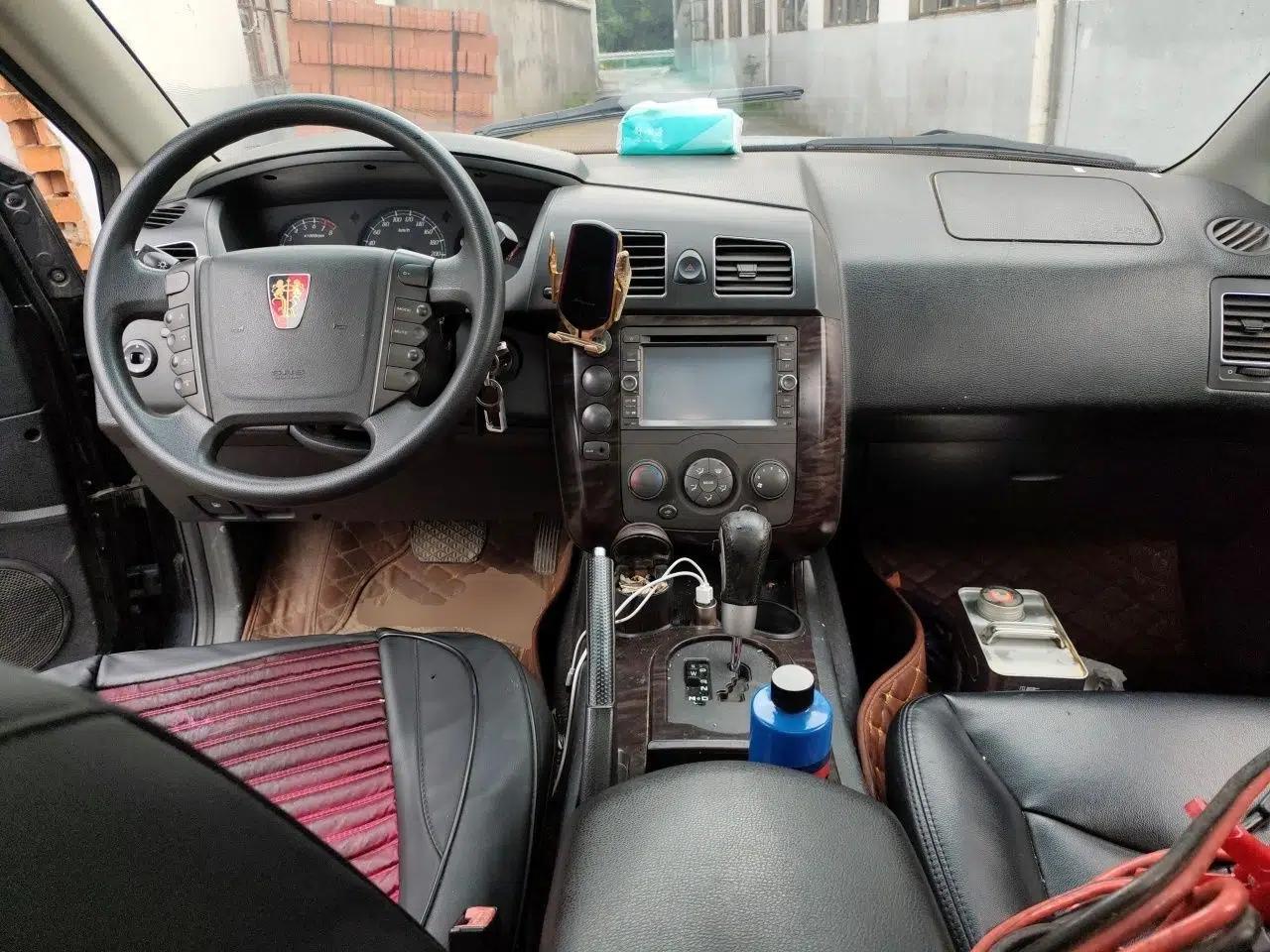 Roewe W5 2013 1.8T 2WD Automatic Xingyu Edition — миниатюра 9