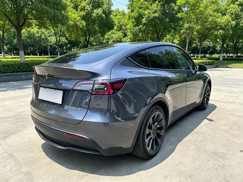 Model Y 2022 Facelift Rear-Wheel Drive Version — миниатюра 6