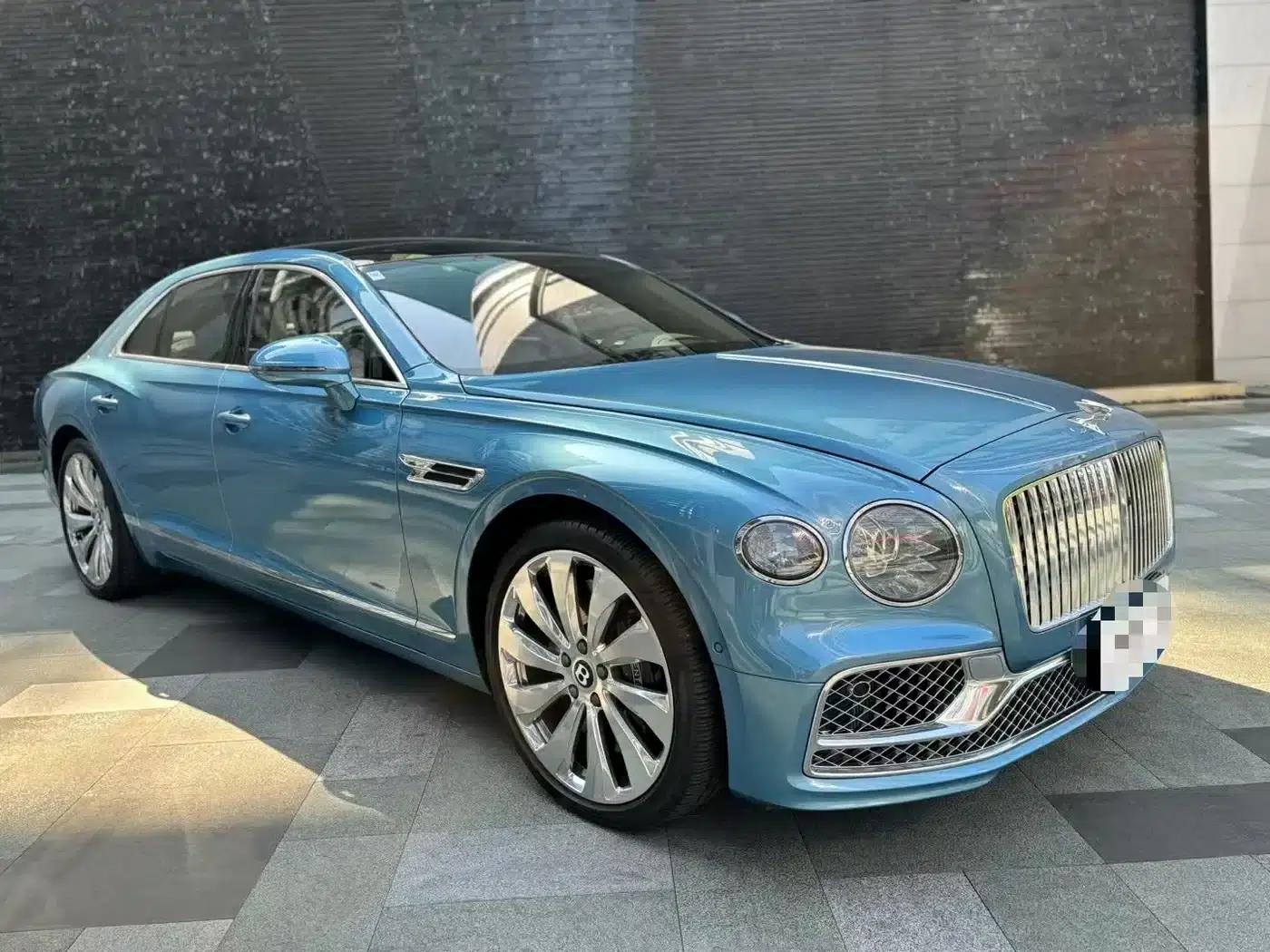 2022 Flying Spur 4.0T V8 Mulliner — миниатюра 3
