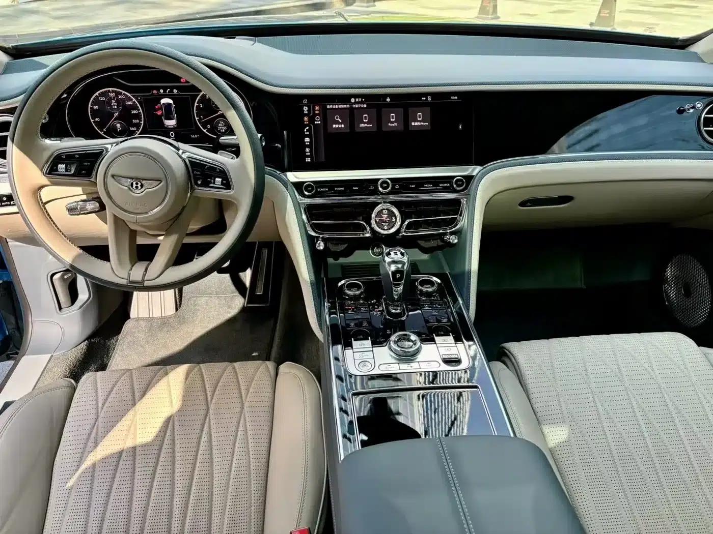2022 Flying Spur 4.0T V8 Mulliner — миниатюра 6