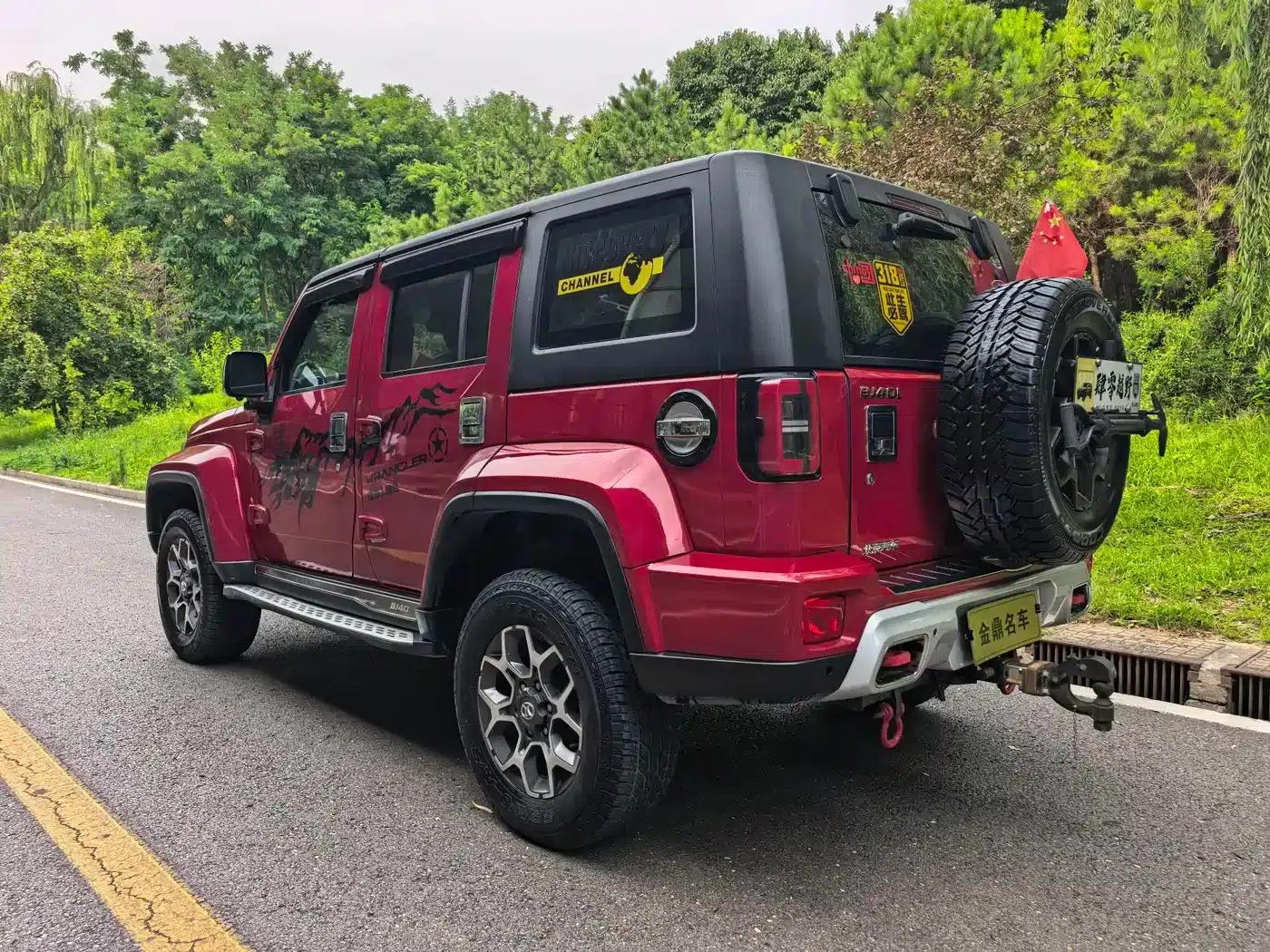 Beijing BJ40 2018 PLUS 2.3T Automatic 4WD Flagship Edition (National V Emission Standard) — миниатюра 4