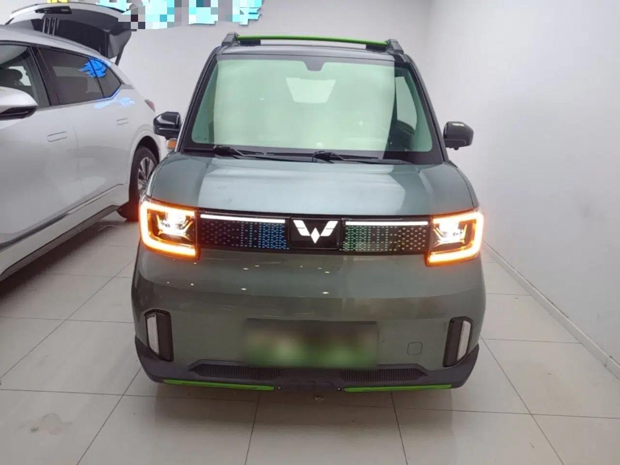 Wuling Hongguang MINIEV 2022 GAMEBOY 300km Enthusiast Model with Lithium Iron Phosphate — миниатюра 2