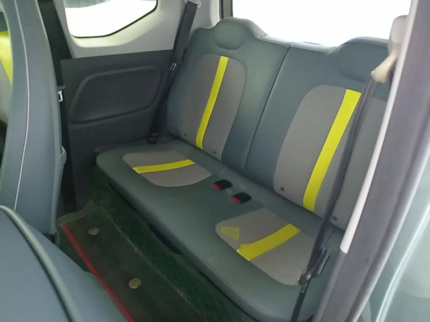 Wuling Hongguang MINIEV 2022 GAMEBOY 300km Enthusiast Model with Lithium Iron Phosphate — миниатюра 20