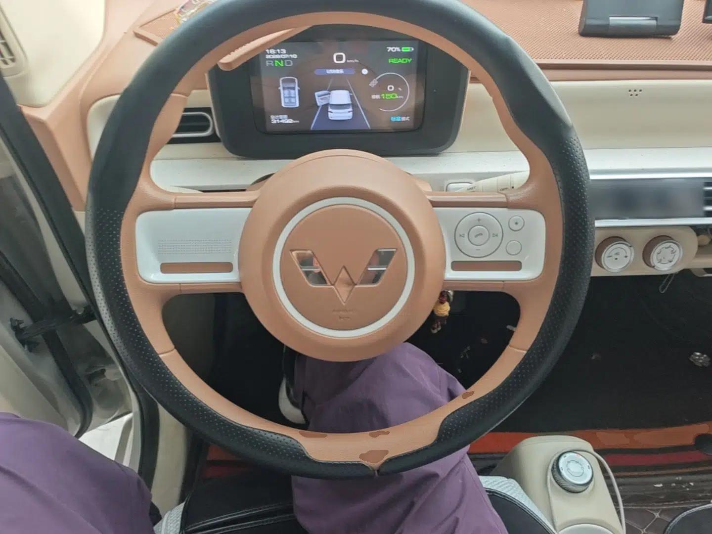Wuling Hongguang MINIEV 2024 3rd Generation 215km Youth Edition — миниатюра 13