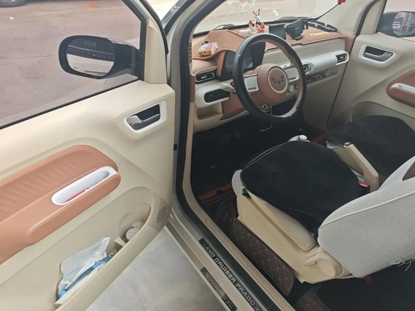 Wuling Hongguang MINIEV 2024 3rd Generation 215km Youth Edition — миниатюра 18