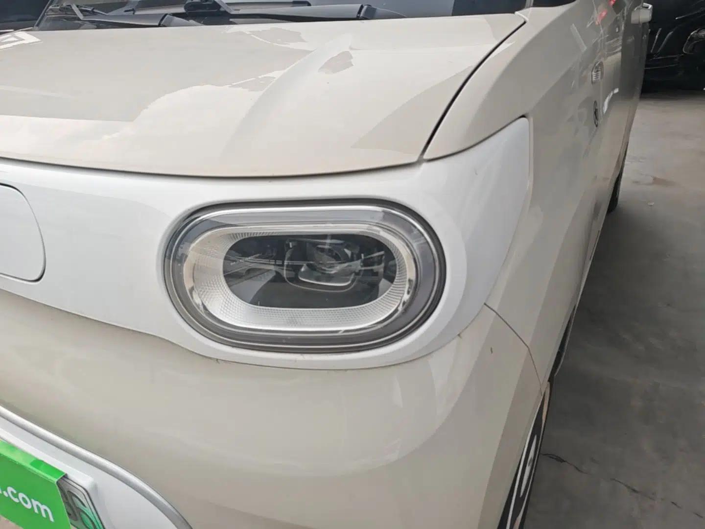 Wuling Hongguang MINIEV 2024 3rd Generation 215km Youth Edition — миниатюра 8