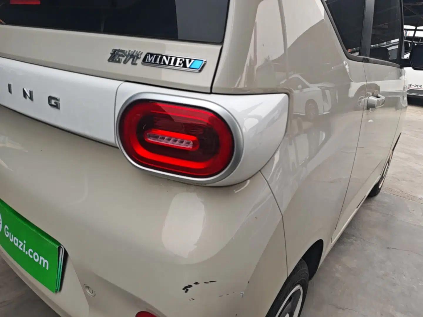 Wuling Hongguang MINIEV 2024 3rd Generation 215km Youth Edition — миниатюра 9