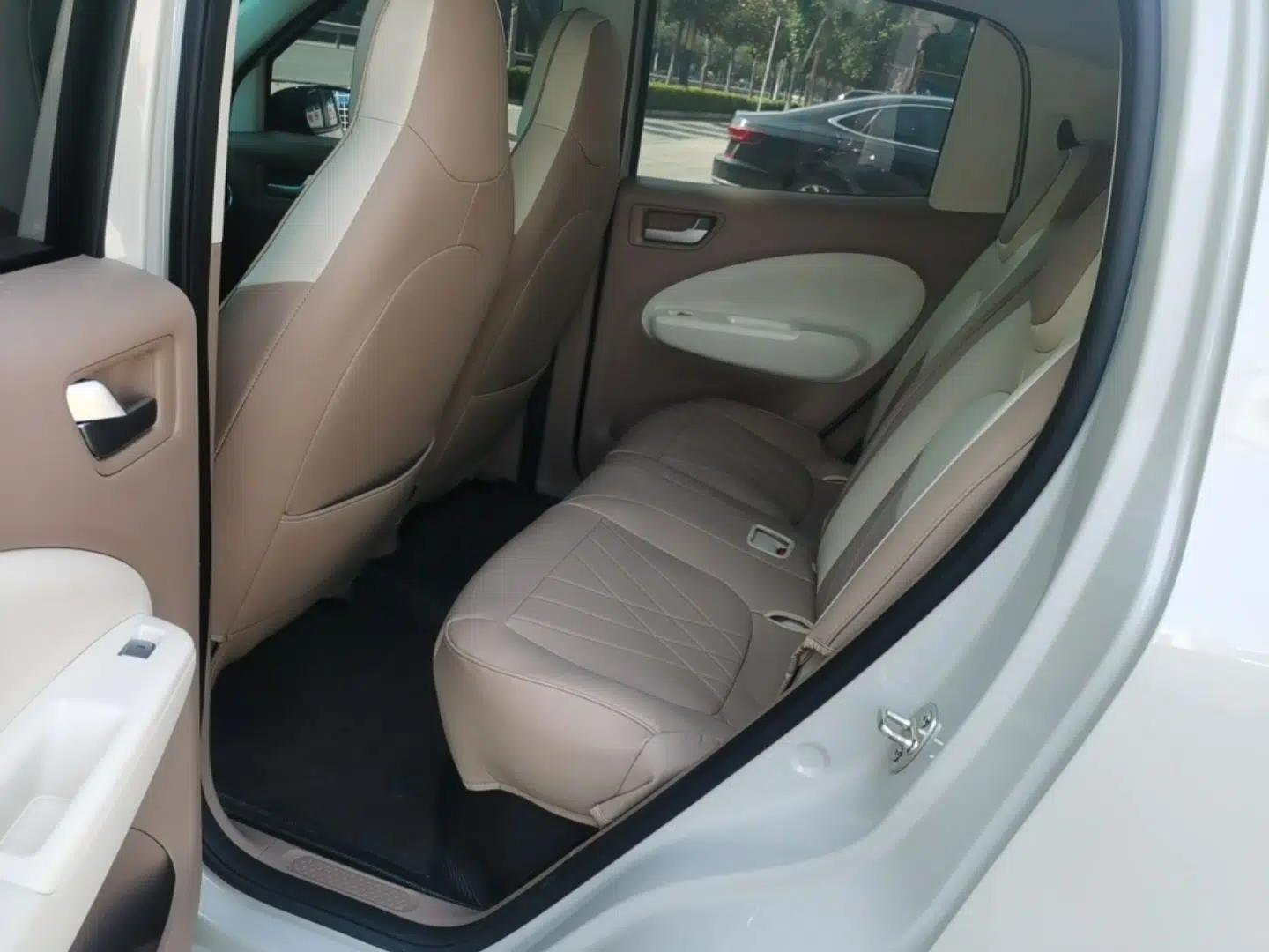 Wuling Hongguang MINIEV 2025 Four-Door Version Advanced Edition — миниатюра 20