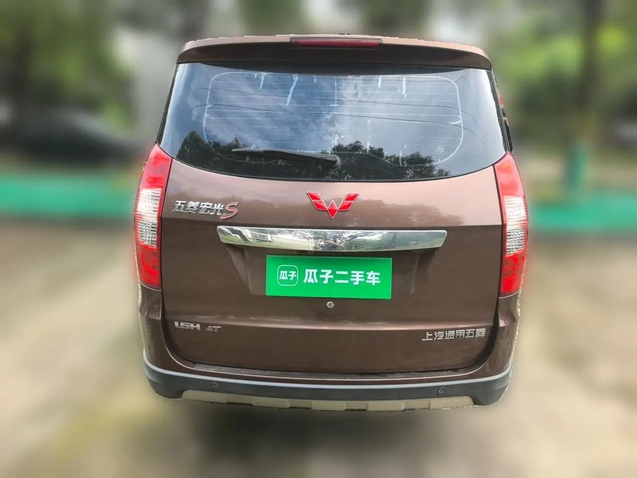 Wuling Hongguang 2014 1.5L S Automatic Comfort Edition — миниатюра 5