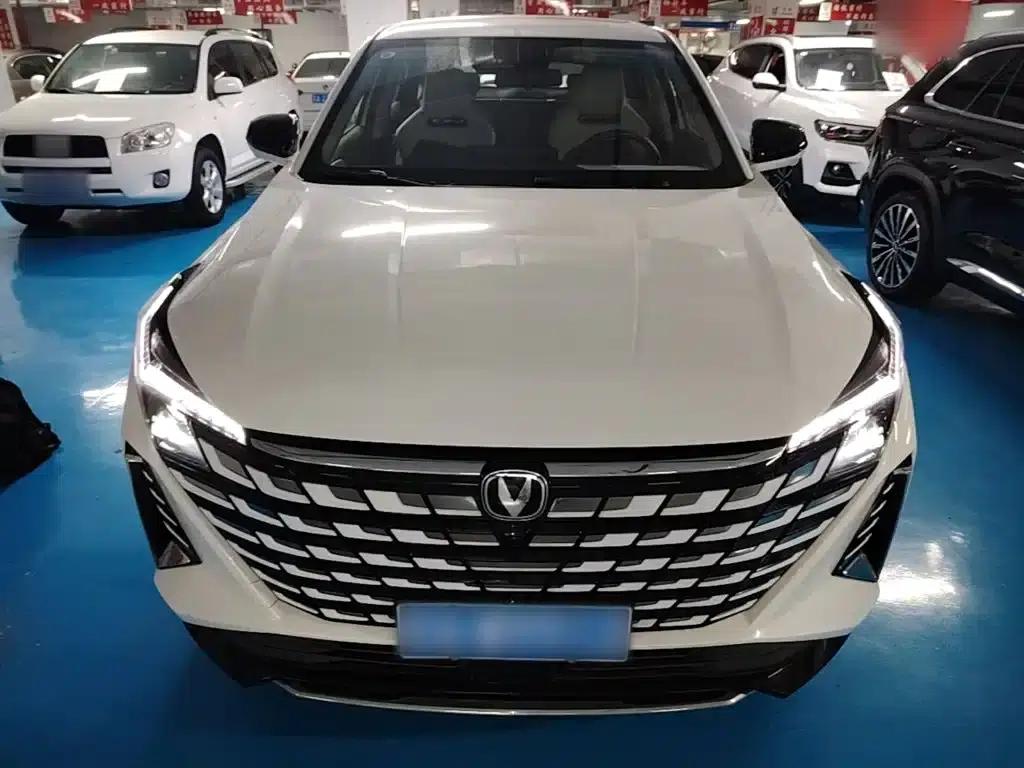Changan UNI-Z 2025 1.5T Luxury Edition — миниатюра 3