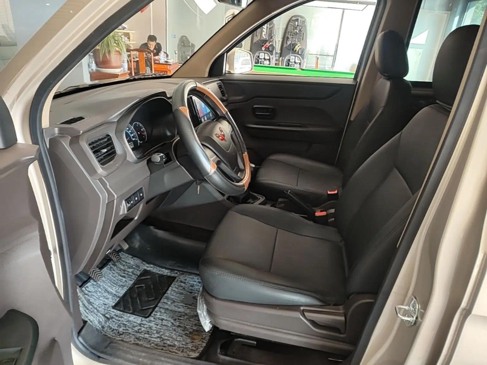 Wuling Hongguang V 2022 1.5L Enjoy Edition Electric-Powered LAR — миниатюра 18
