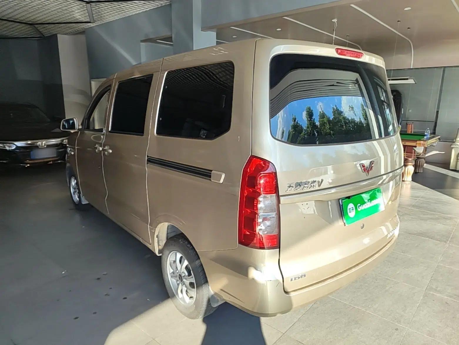 Wuling Hongguang V 2022 1.5L Enjoy Edition Electric-Powered LAR — миниатюра 4