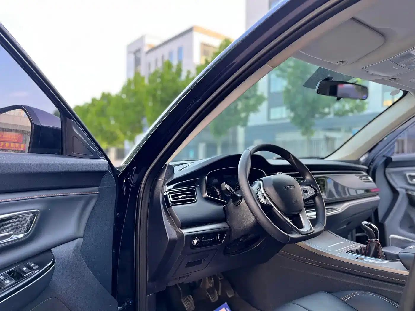 Changan Oushang X7 2020 1.5T Manual Deluxe Edition — миниатюра 6