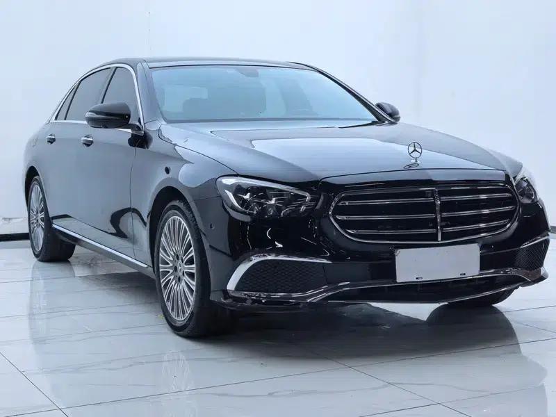 Mercedes-Benz E-Class 2022 Facelift E 300 L Fashion Sedan — миниатюра 3