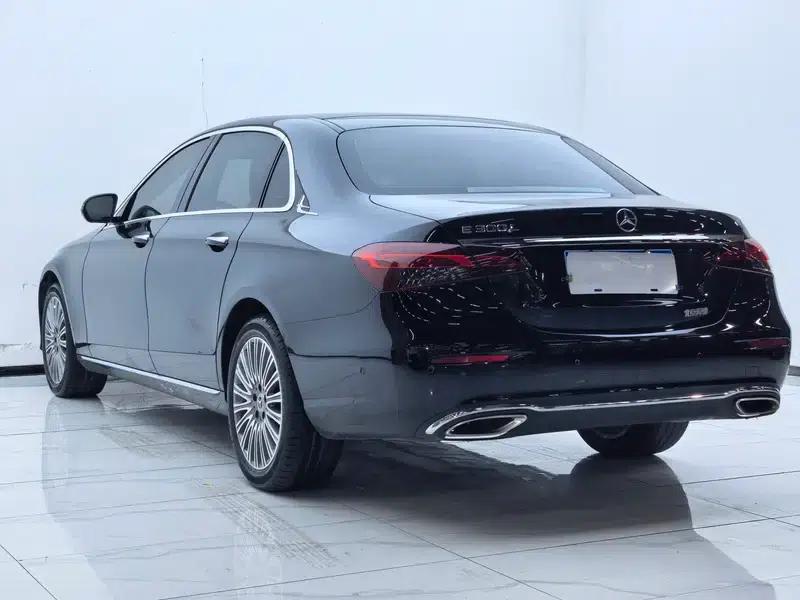 Mercedes-Benz E-Class 2022 Facelift E 300 L Fashion Sedan — миниатюра 4