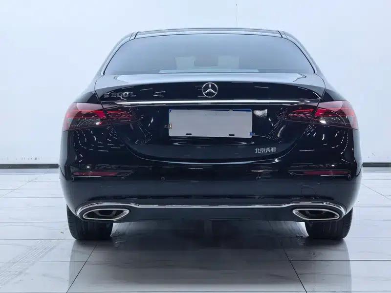 Mercedes-Benz E-Class 2022 Facelift E 300 L Fashion Sedan — миниатюра 5