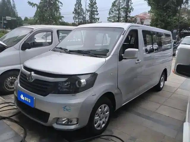 Changan Ruixing M90 2017 2.0L Value Edition 7-seater hatchback 4G94S