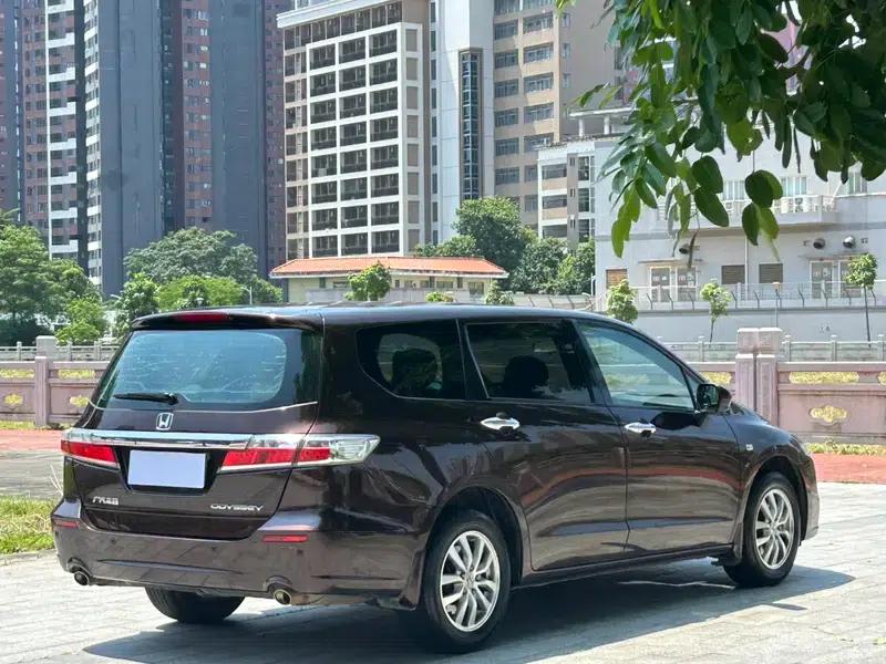 2014 Odyssey 2.4L Elite Edition — миниатюра 7