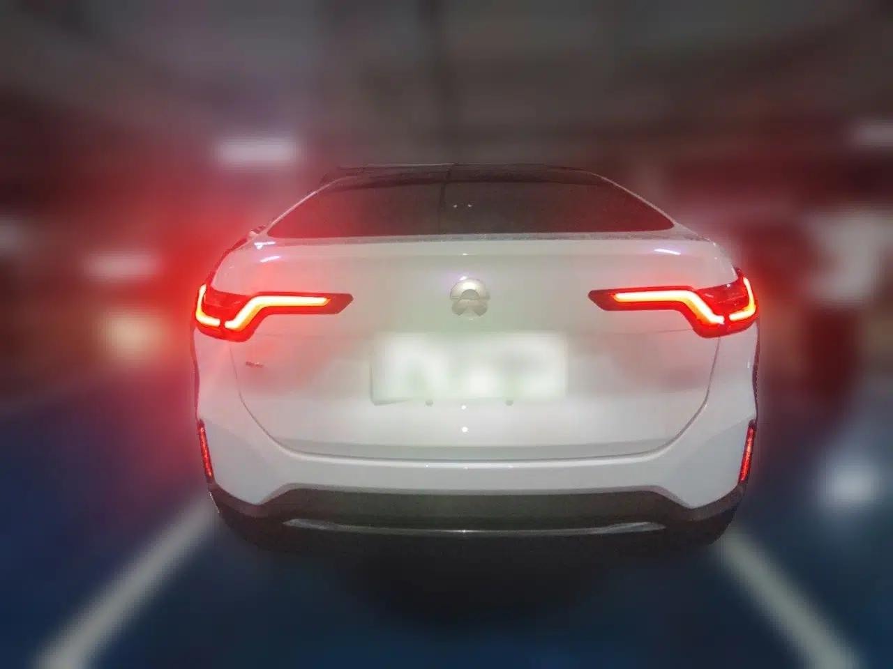 Nio EC6 2022 75 kWh Sport Edition — миниатюра 5