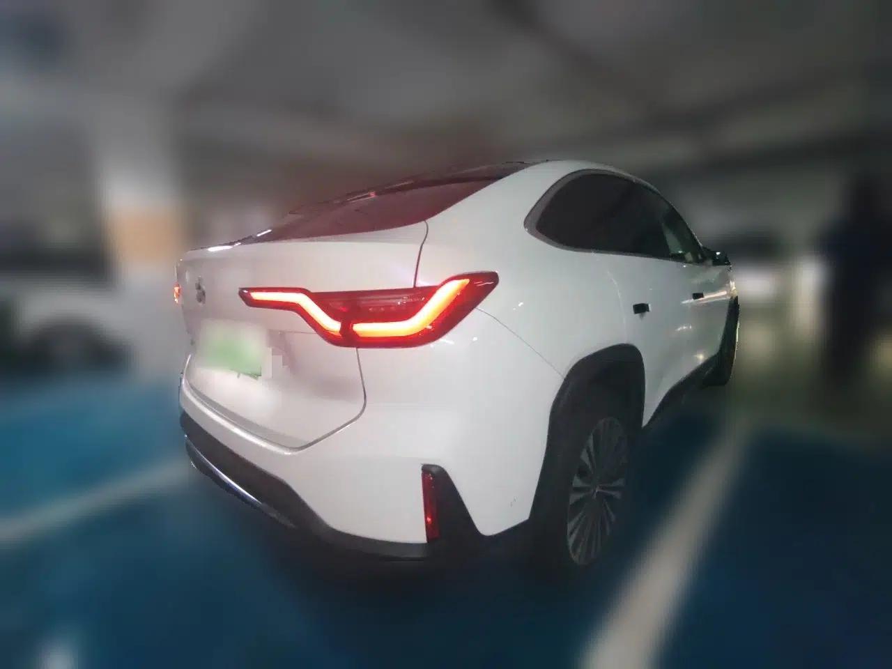 Nio EC6 2022 75 kWh Sport Edition — миниатюра 6