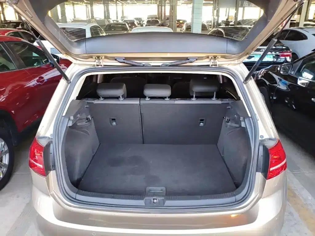 2016 Golf 230TSI Automatic Comfort — миниатюра 19
