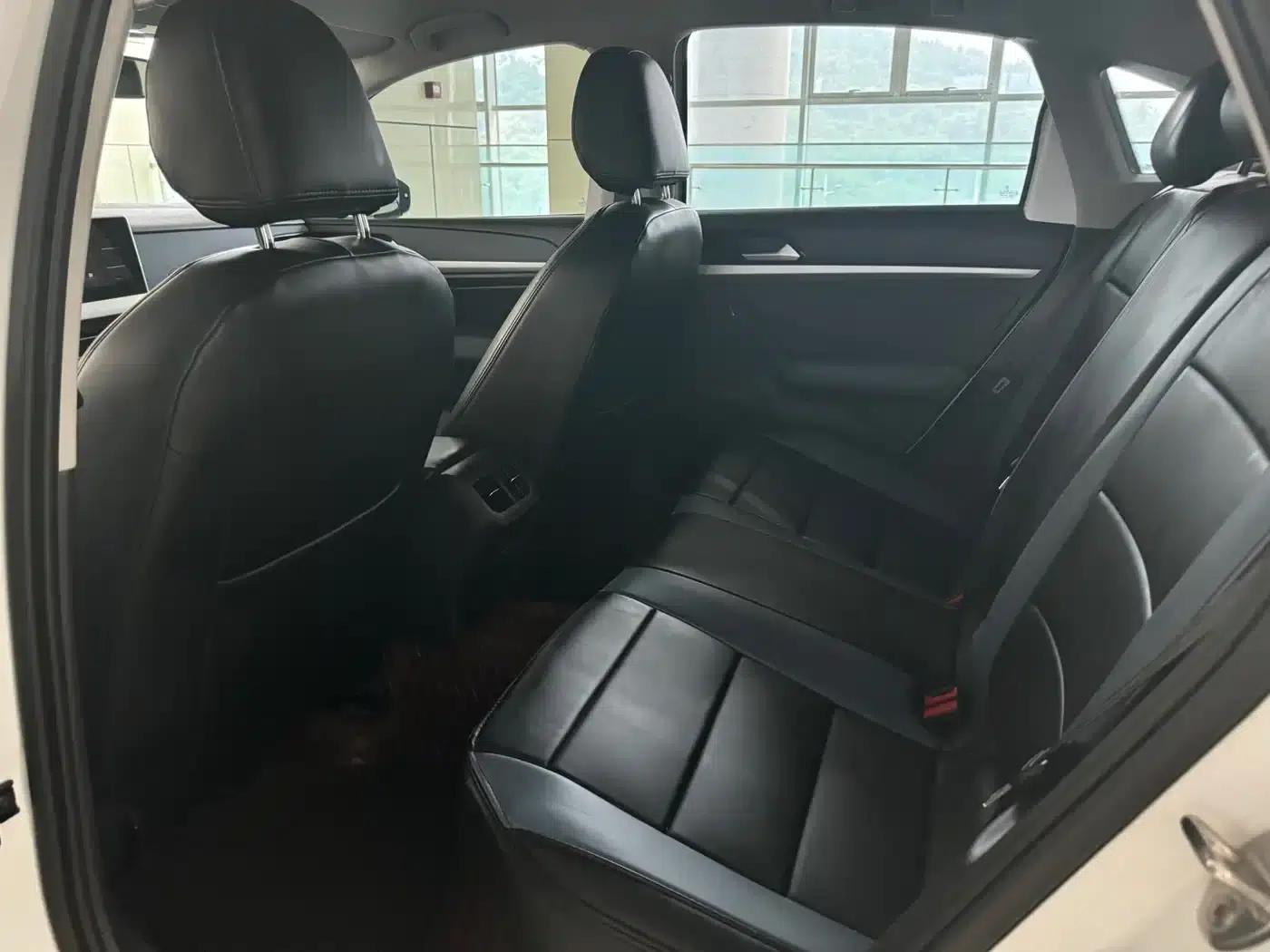 2024 Volkswagen Lavida 1.5L Automatic Comfort Edition — миниатюра 8