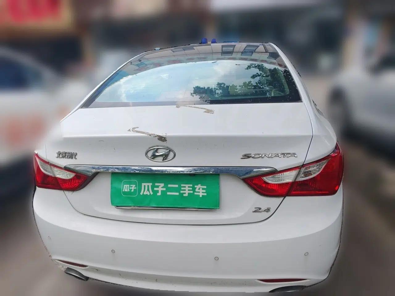 Hyundai Sonata 2013 2.4L Automatic Leading Edition China IV Standard — миниатюра 5