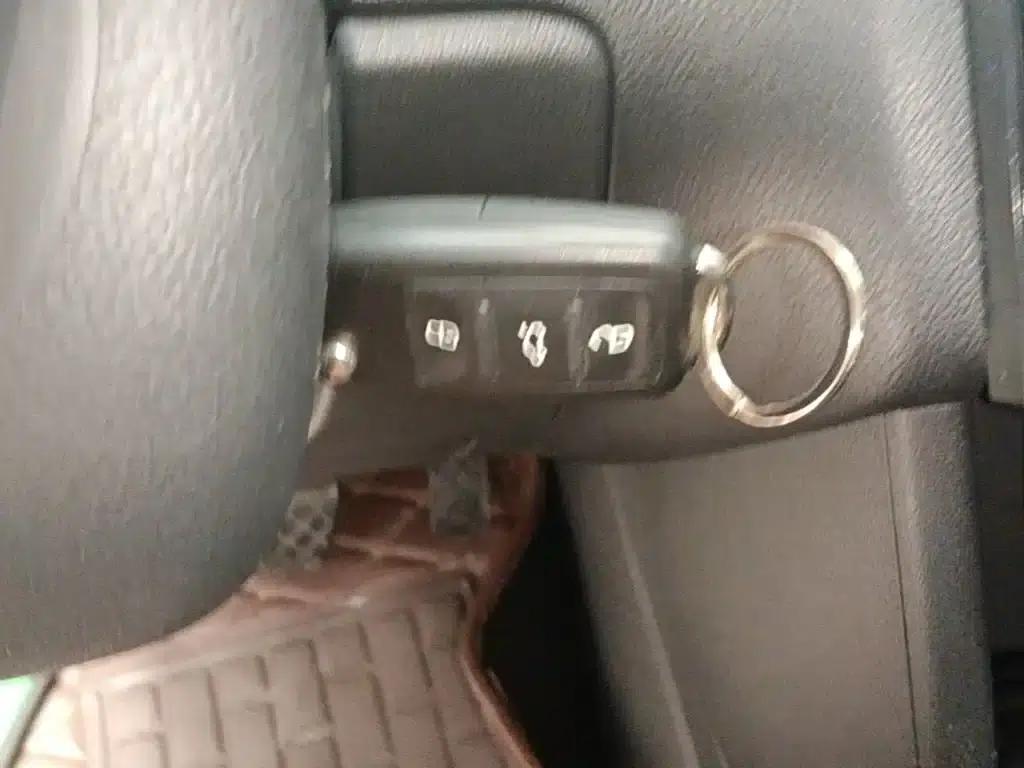 2016 Polo 1.4L Automatic Fashion Edition — миниатюра 9