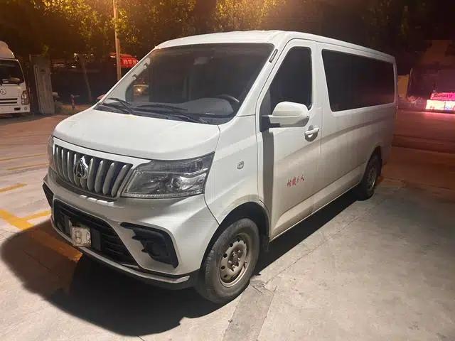 Ruixing EM80 2024 Comfort Model, Hatchback Door, 6 Seats, 270km Range, 41.86kWh